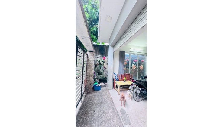 Ngộp bank Bán Nhà 3 Tầng Hẻm Xe Hơi 105m2_9.6*11 Tỉnh Lộ 43, Bình Chiểu Thủ Đức Chỉ 5.9 tỷ